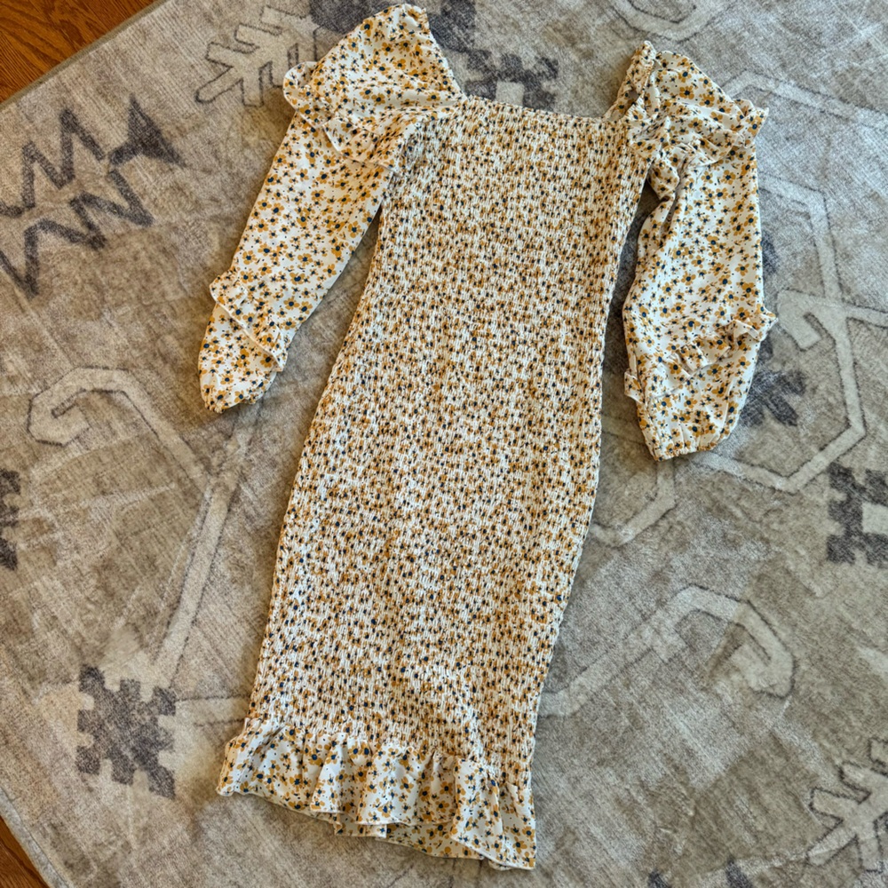 Pretty garden dress with yellow and blue floral pattern